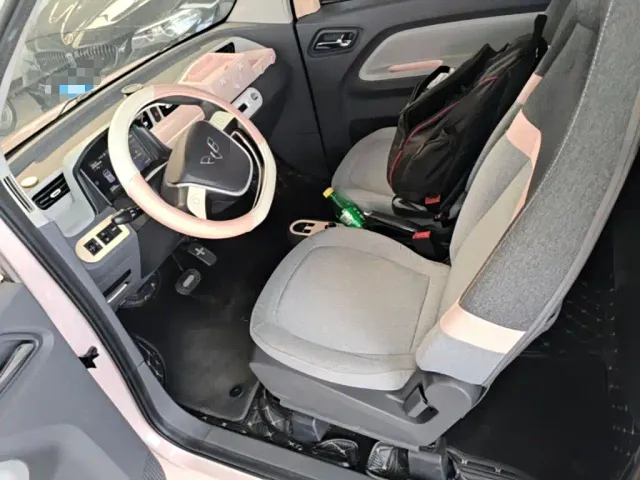 Wuling Hongguang Mini EV — Фото автомобиля 14