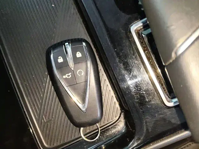 Changan Raeton Plus — Фото автомобиля 8