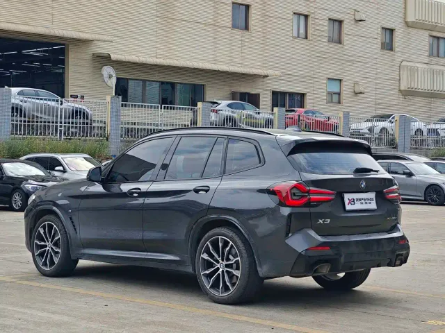 BMW X3 — Фото автомобиля 4