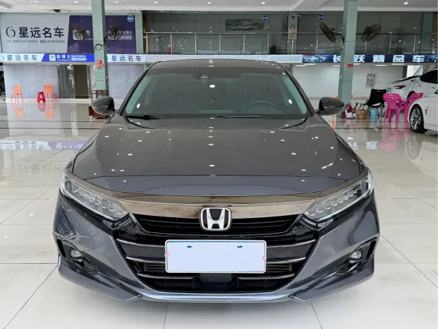 Honda Accord — Фото автомобиля 2
