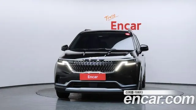 Kia Canival Carnival 4 поколение Бензин 9 мест Prestige — Фото автомобиля 3