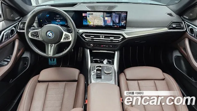 BMW i4 — Фото автомобиля 7