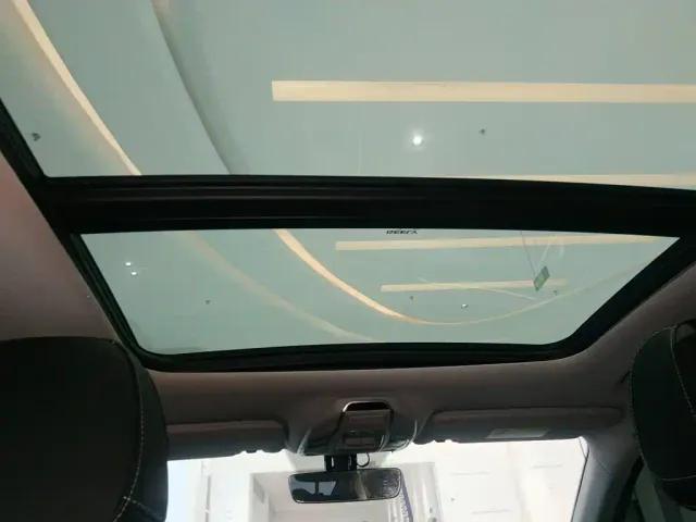 Geely Xingrui — Фото автомобиля 17