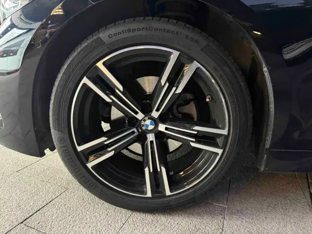 BMW 3 Series — Фото автомобиля 16