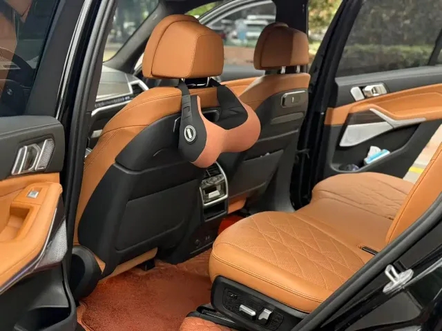 BMW X7 — Фото автомобиля 5