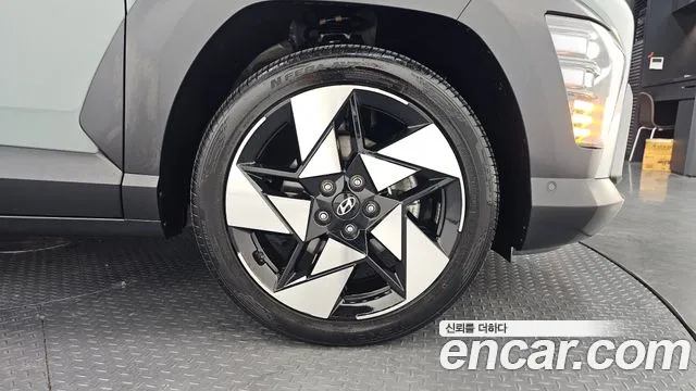 Hyundai Kona — Фото автомобиля 21