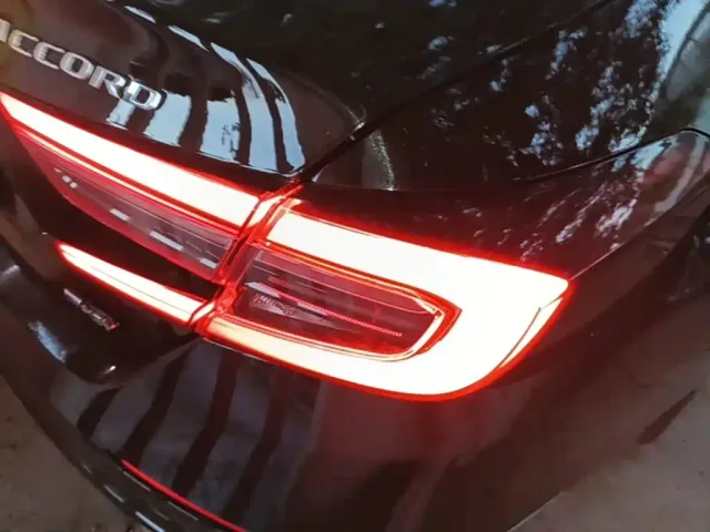 Honda Accord — Фото автомобиля 7