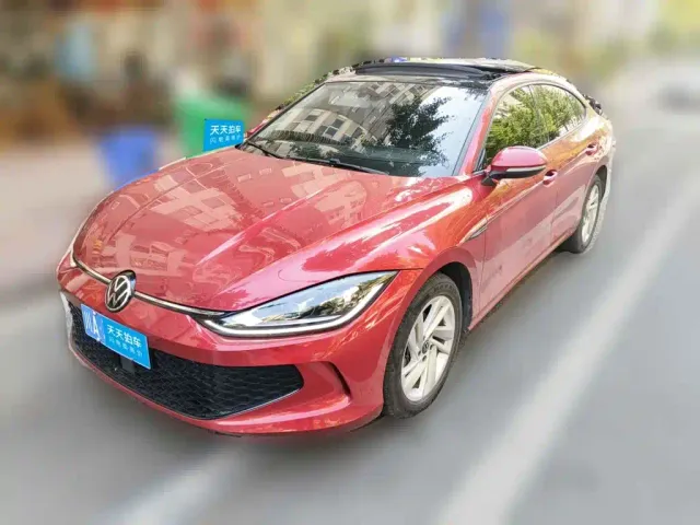 Фотография автомобиля — Volkswagen Lamando