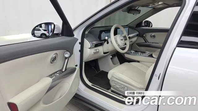 Genesis GV60 — Фото автомобиля 10