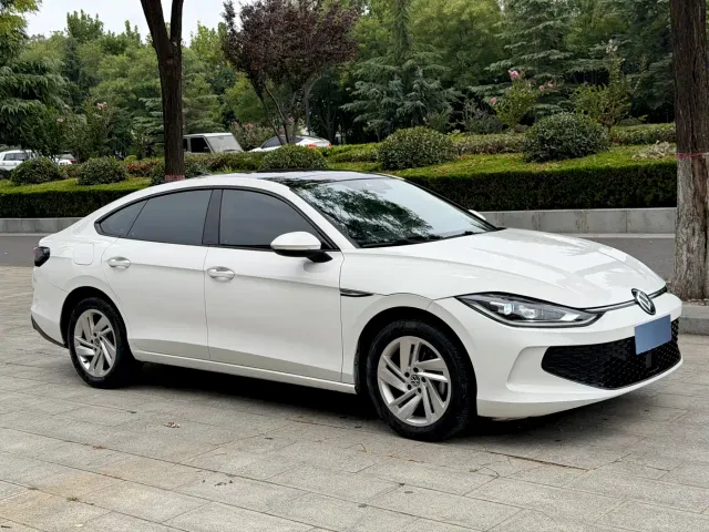 Volkswagen Lamando — Фото автомобиля 3