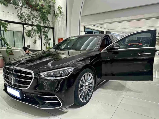 Mercedes-Benz S-Class — Фото автомобиля 5