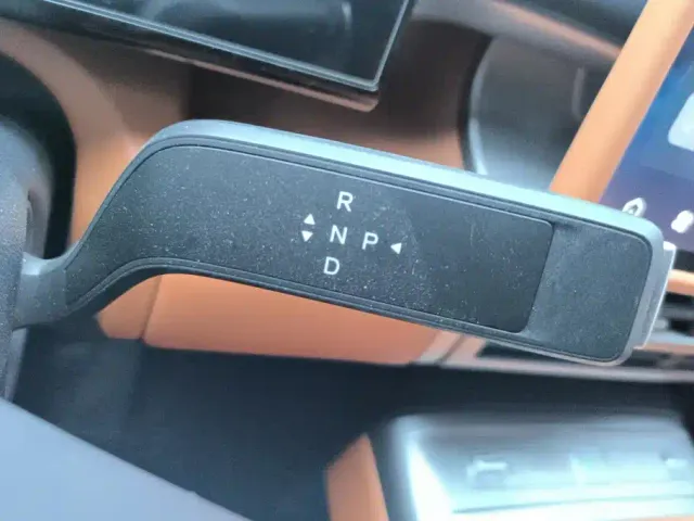 BYD FangChengBao Titanium 7 — Фото автомобиля 16