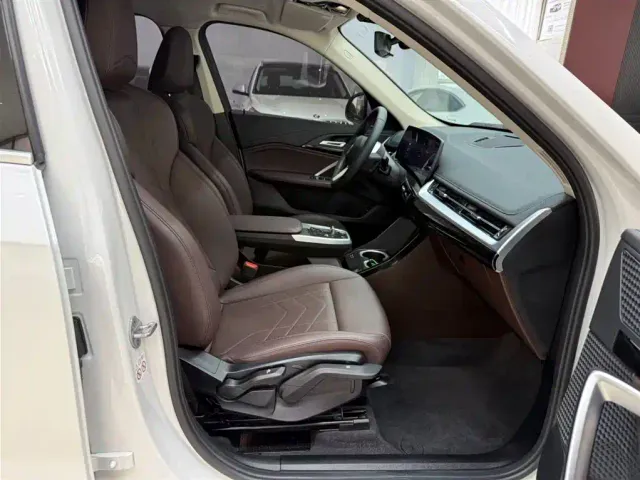 BMW X1 — Фото автомобиля 21
