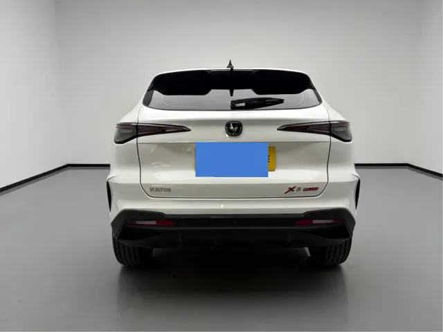 Changan X5 Plus — Фото автомобиля 6