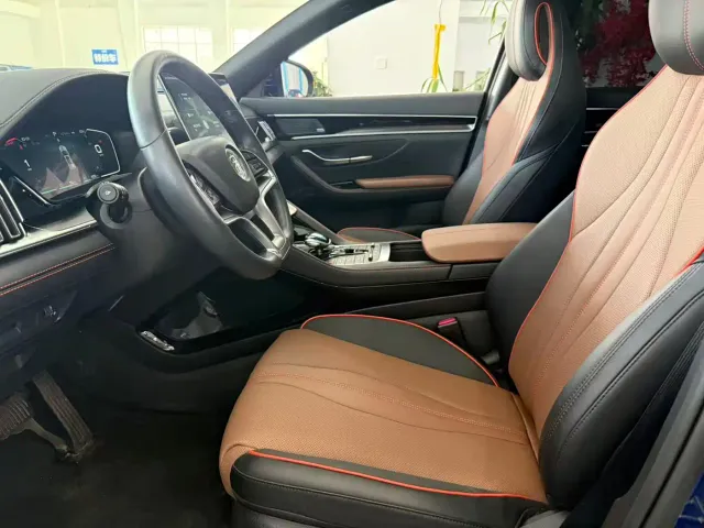 BYD Song PLUS — Фото автомобиля 5