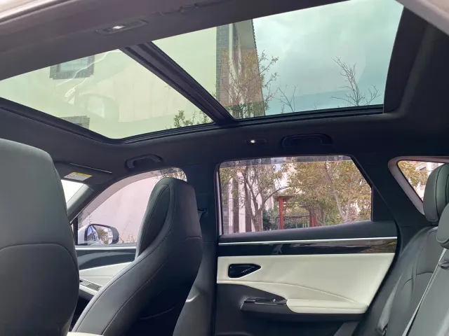 Geely Galaxy L7 — Фото автомобиля 8