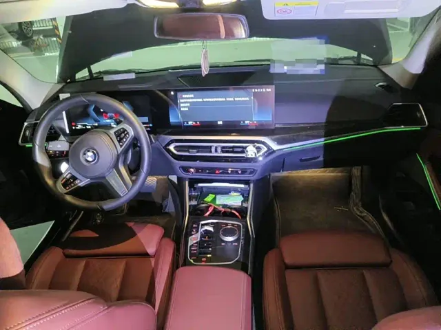 BMW 3 Series — Фото автомобиля 12