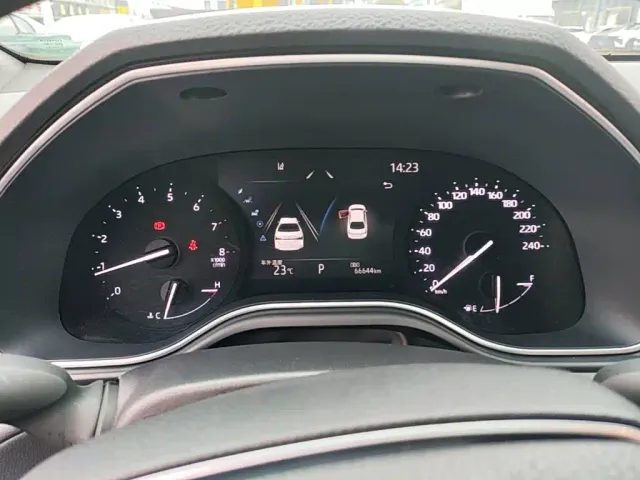 Toyota Avalon — Фото автомобиля 7