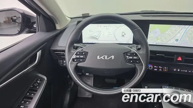 Kia EV6 — Фото автомобиля 13