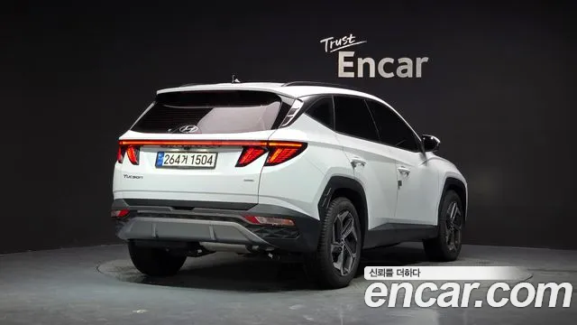 Hyundai Tucson Tucson (NX4) Дизель 2.0 4WD — Фото автомобиля 2