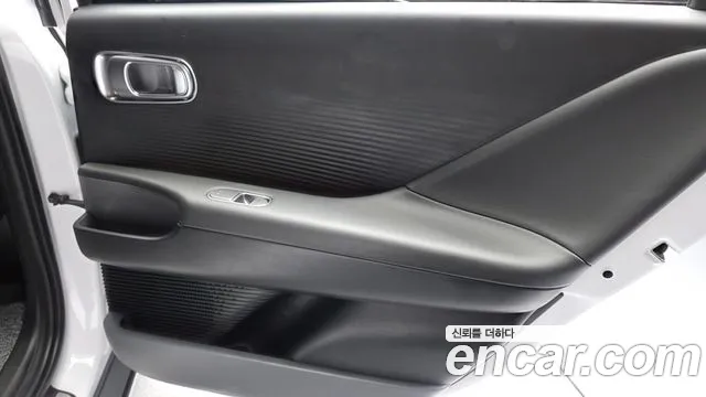 Hyundai Ioniq 6 — Фото автомобиля 12