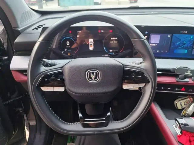 Changan CS75 Plus — Фото автомобиля 10