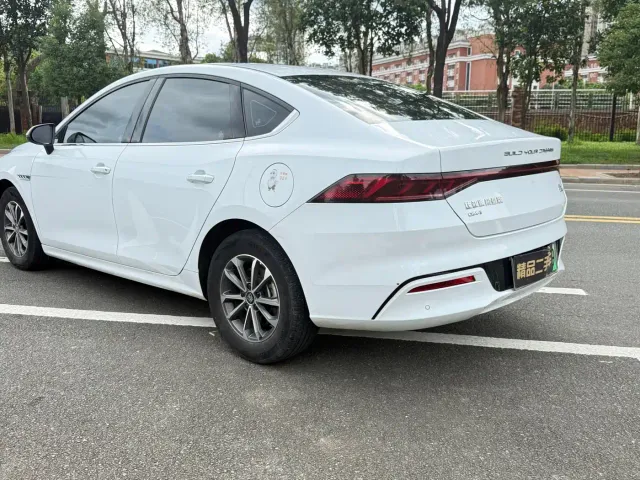 BYD Qin PLUS — Фото автомобиля 5