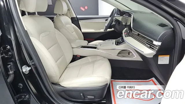 Hyundai Grandeur Grandeur (New) Hybrid — Фото автомобиля 16