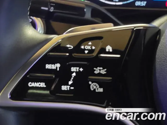 Mercedes-Benz E-Class — Фото автомобиля 13