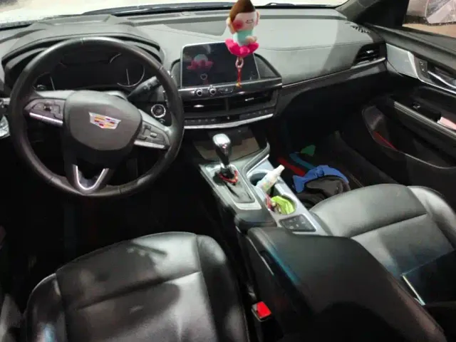 Cadillac CT4 — Фото автомобиля 12