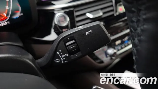 BMW 5 Series G30 — Фото автомобиля 25