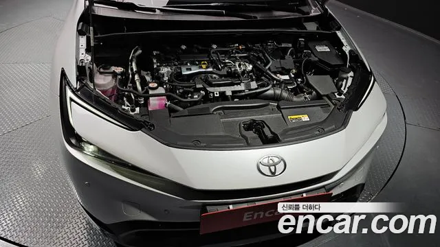 Toyota Prius — Фото автомобиля 5