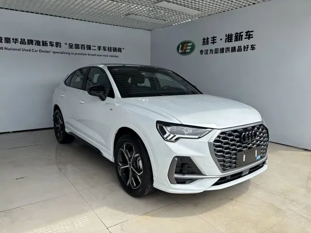 Audi Q3 Sportback — Фото автомобиля 4