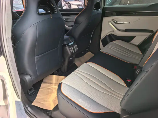BYD Song PLUS — Фото автомобиля 5