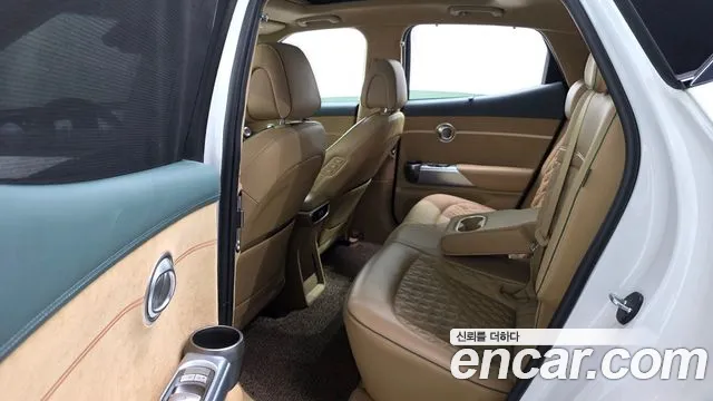 Genesis GV60 — Фото автомобиля 11