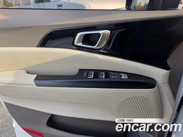 Kia Canival Carnival 4 поколение Дизель 9 мест Prestige — Фото автомобиля 14