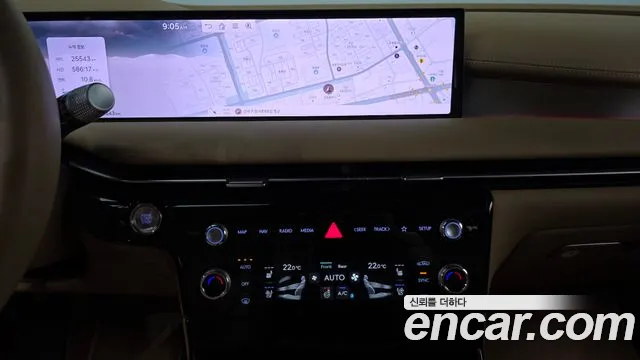 Genesis G80 Бензин 2.5 турбо AWD — Фото автомобиля 11