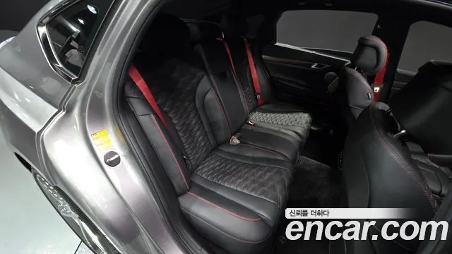Genesis G80 RG3 — Фото автомобиля 16