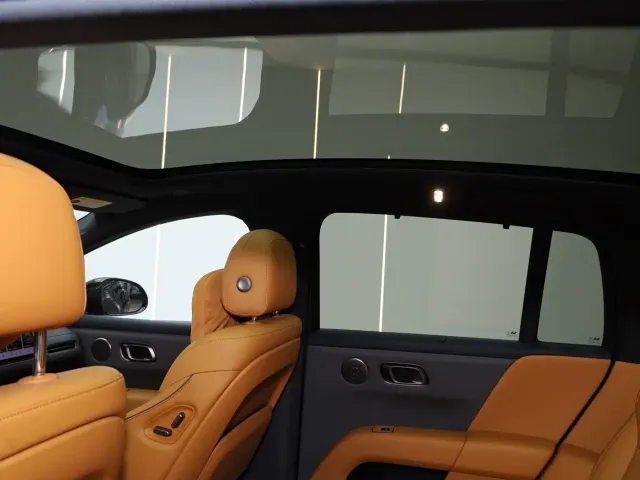 Li Auto i6 — Фото автомобиля 19