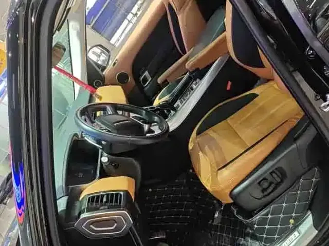 Land Rover Range Rover Sport — Фото автомобиля 8