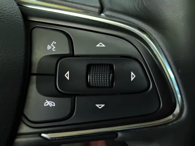 Buick Envision Plus — Фото автомобиля 20