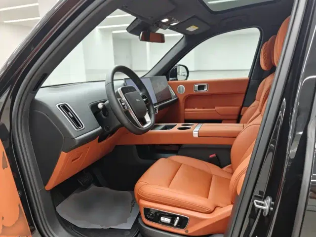 Li Auto L7 — Фото автомобиля 15