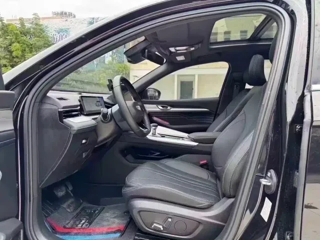 Geely Xingrui — Фото автомобиля 6