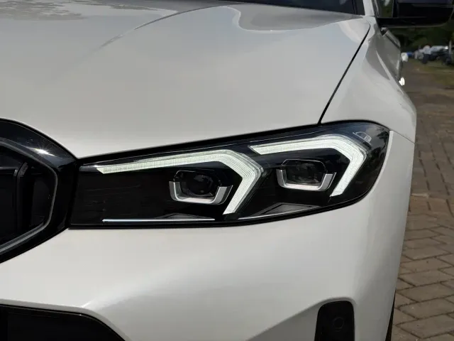 BMW 3 Series — Фото автомобиля 19