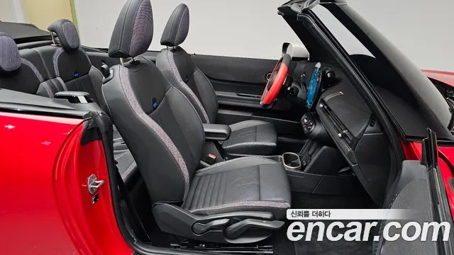 MINI Cooper Convertible 4th Gen — Фото автомобиля 16