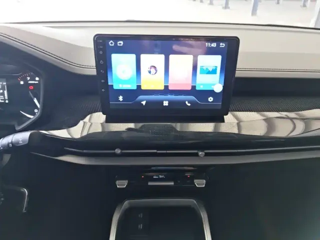 Wuling Jiachen — Фото автомобиля 12