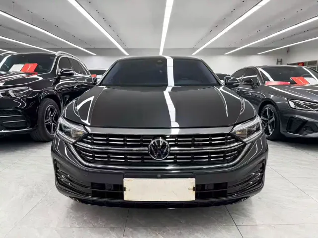 Volkswagen Sagitar — Фото автомобиля 2