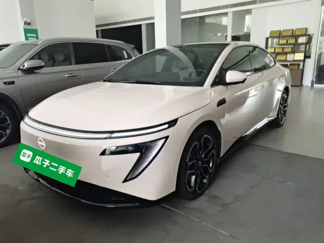 Фотография автомобиля — Nissan N7