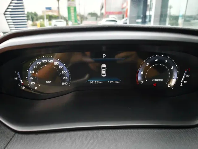 Peugeot 408 — Фото автомобиля 6