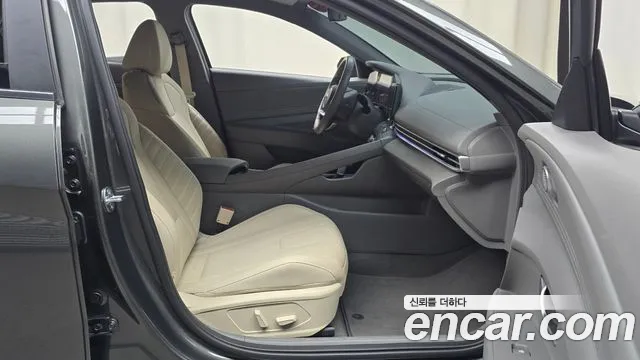 Hyundai AVANTE Avante (CN7) — Фото автомобиля 26